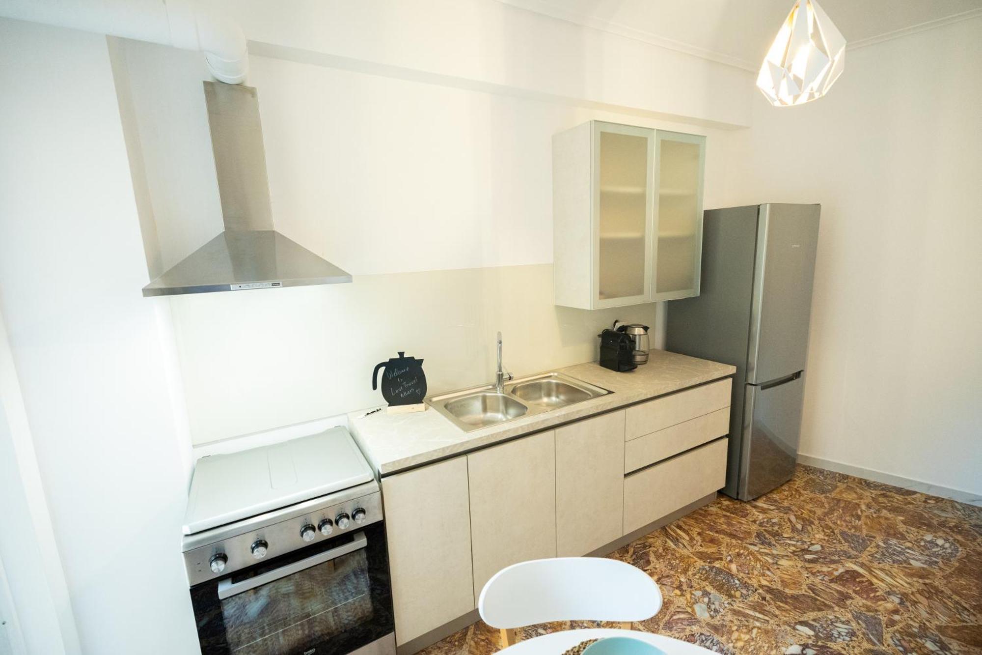 Love Travel Athens Apartments Extérieur photo